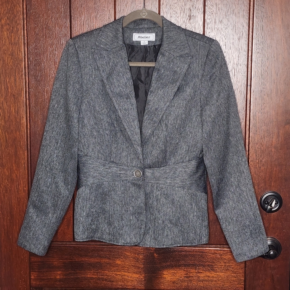 Atelier One Button Blazer - Picture 7 of 8